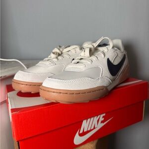 Women’s Nike Terra Manta Suede Sneakers 8